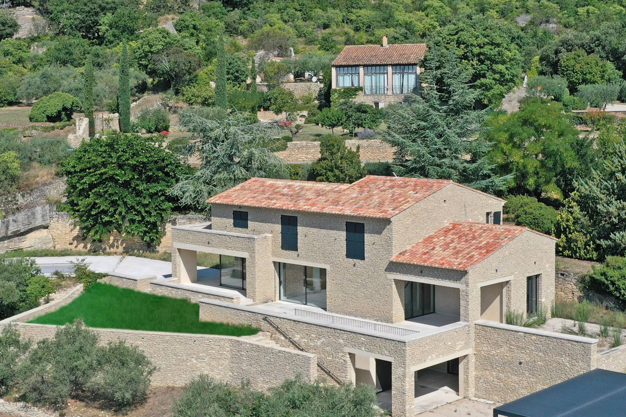 proche de Gordes, maison en pierre avec piscine et vue sublime   