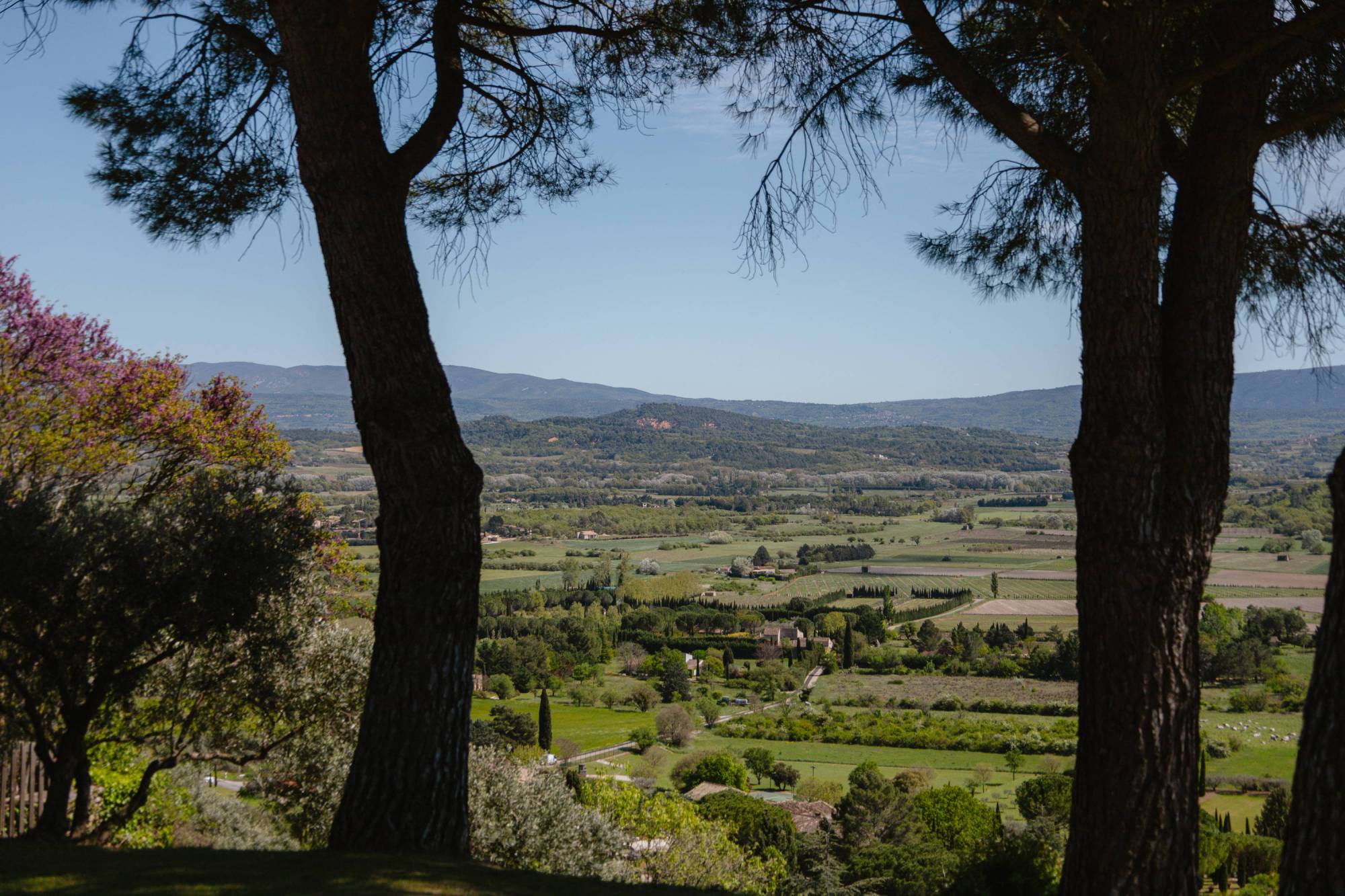 Propriété de caractère offrant une vue panoramique exceptionnelle sur la vallée