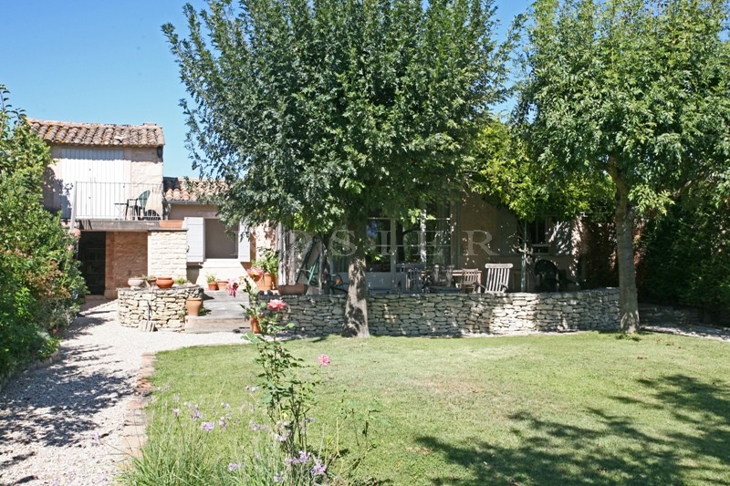 Luberon : A quelques minutes du village de Gordes, ensemble de 2 maisons à vendre par l'Agence ROSIER dans le Luberon