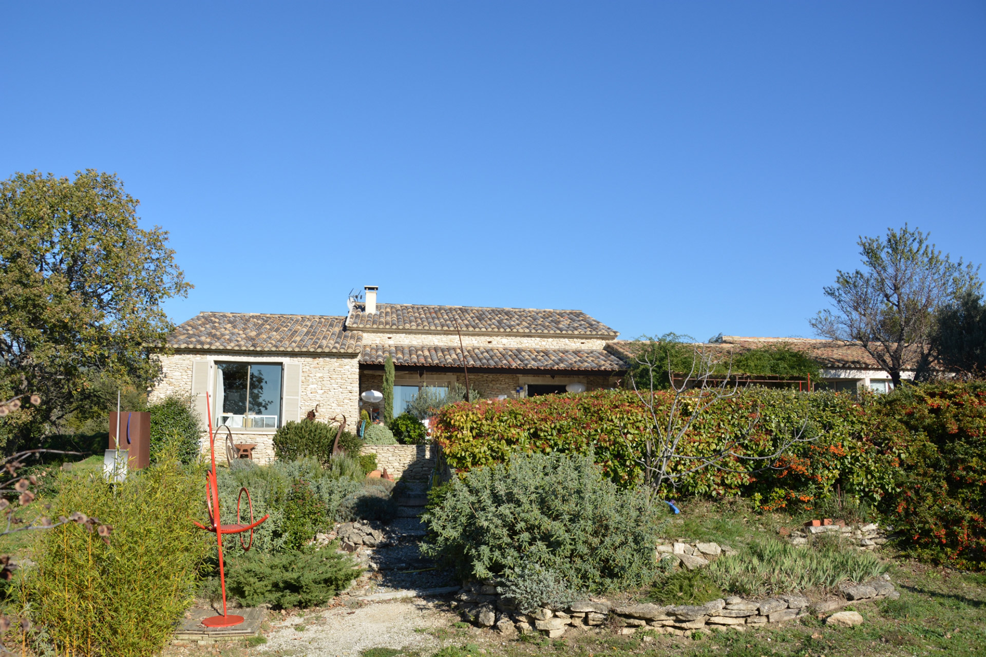 Luberon - Maison de village avec vues.   