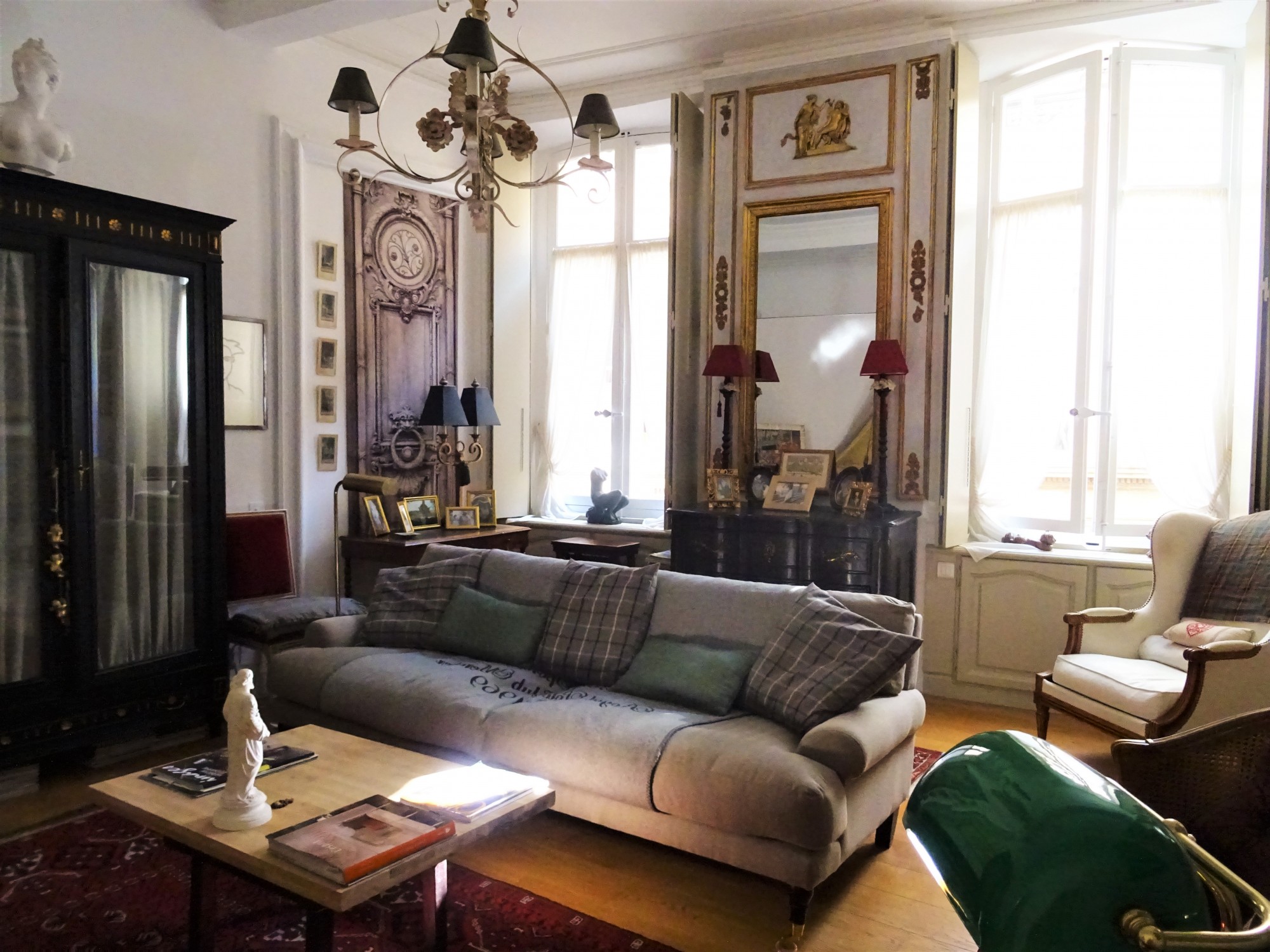 Avignon Intra Muros, appartement de standing   
