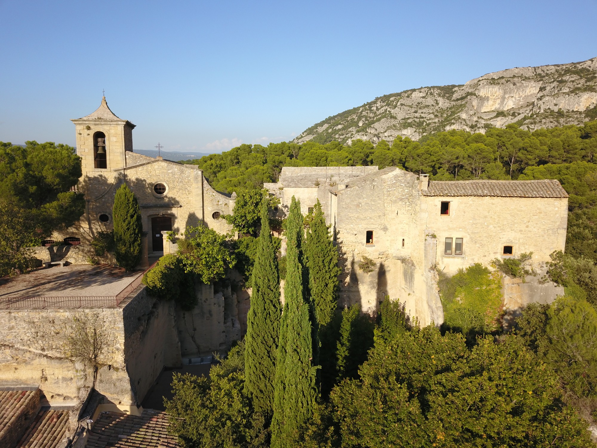 dans le Luberon, superbe maison de village avec vue exceptionnelle   