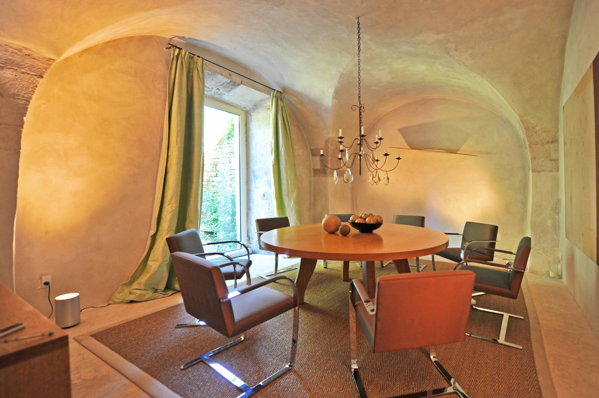 prestigieuse propriété historique au coeur du Luberon   