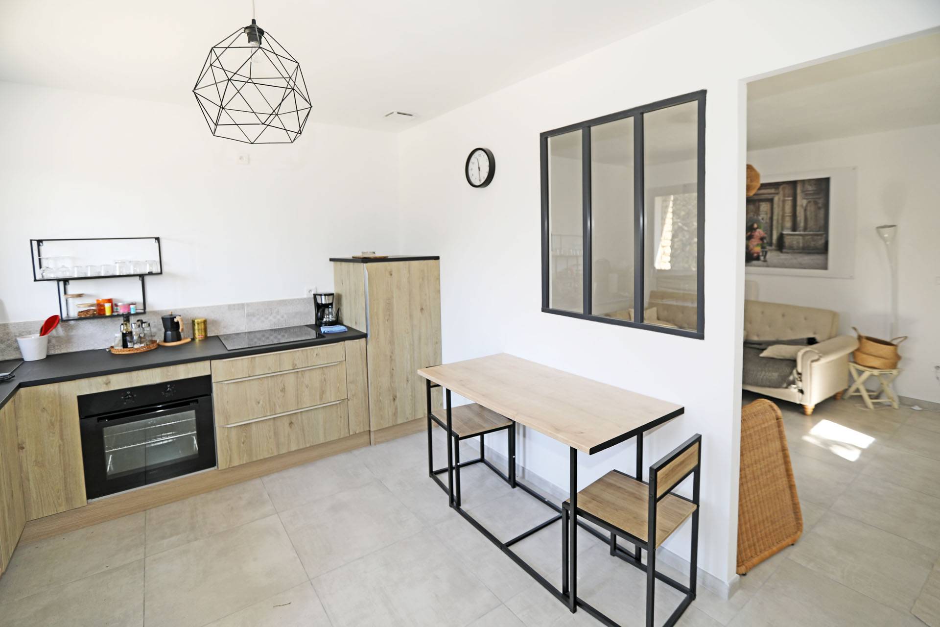 Gordes, propriété avec deux habitations et piscine sur les hauteurs   
