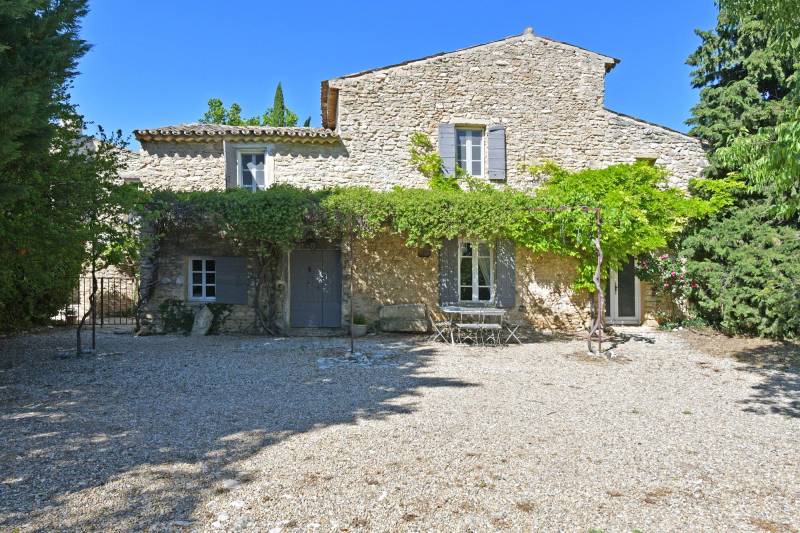 Ferme en pierres à Gordes en Luberon