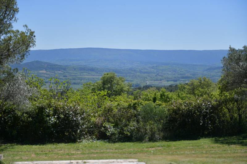 propriété avec vue sur le luberon 