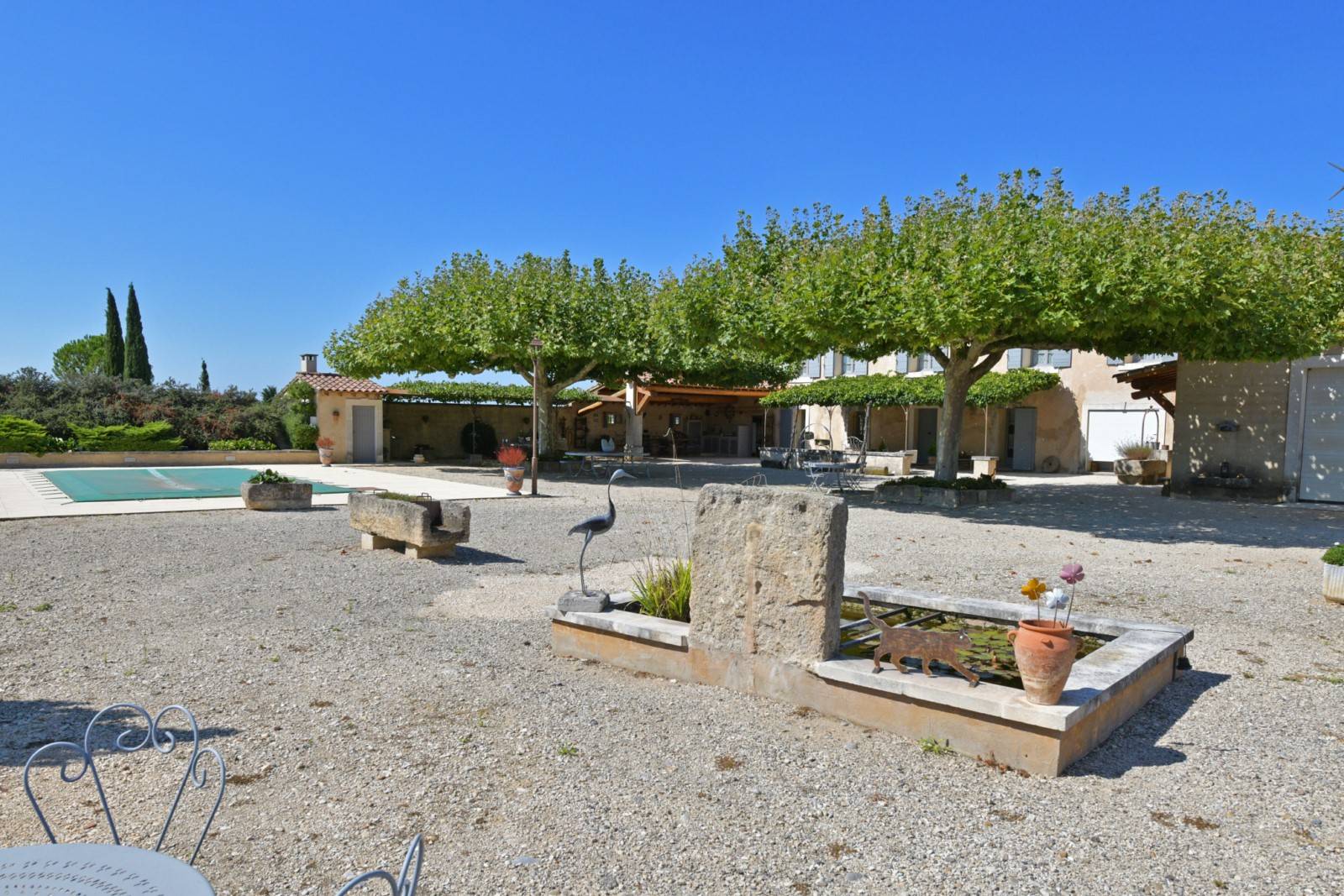 beau mas en plein cœur de la Provence avec vue sur le Luberon   