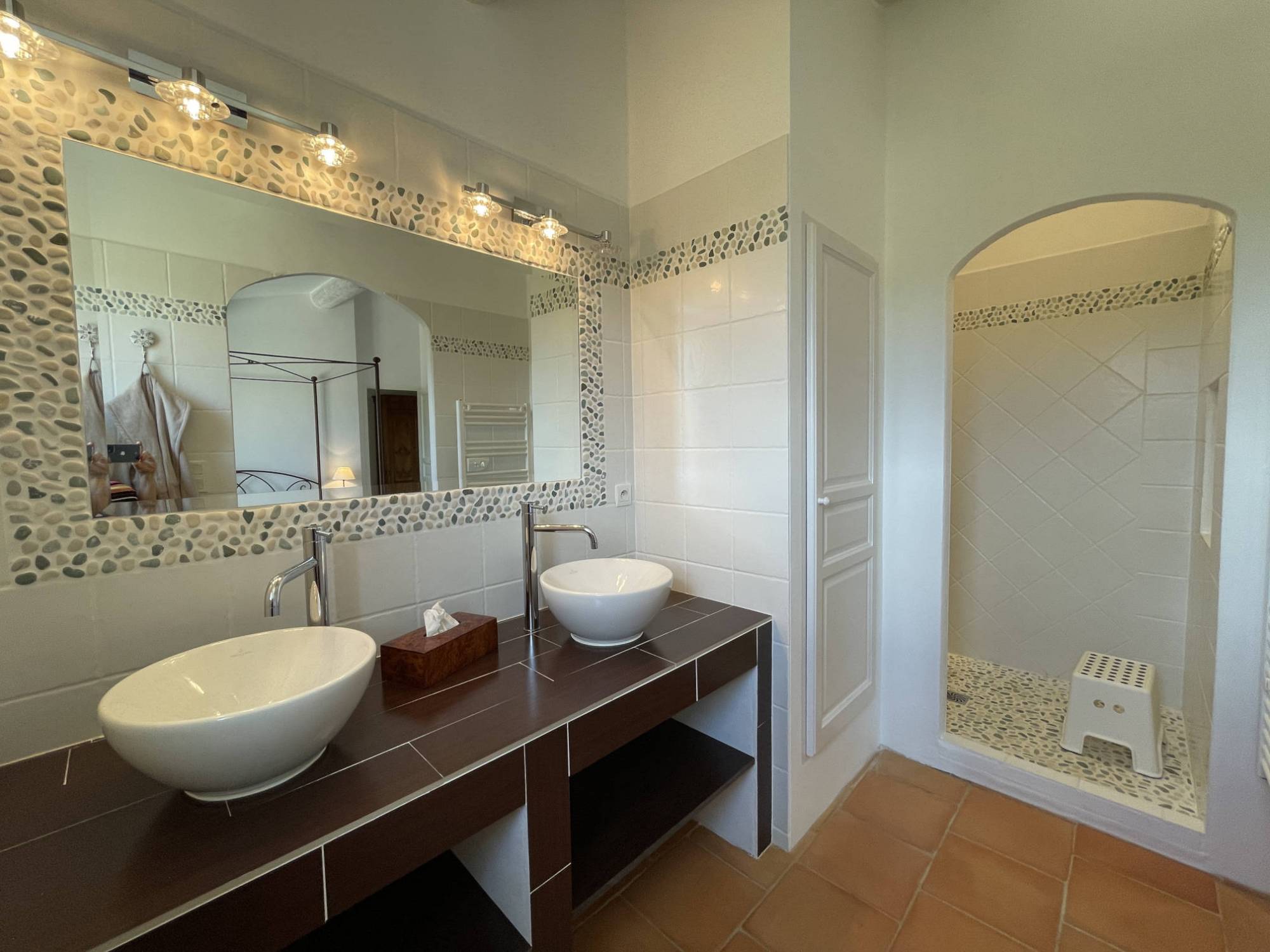 Entre Ventoux et Luberon, maison traditionnelle bénéficiant d’une vue sublime   