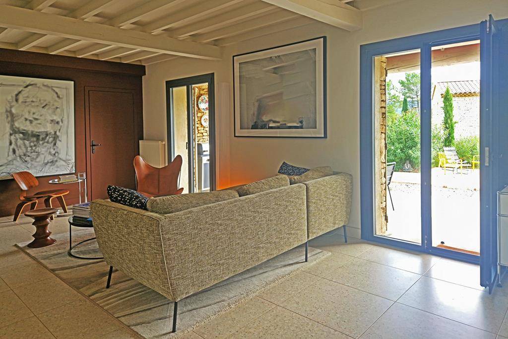 MAISON EN PIERRE AVEC PISCINE A GORDES   