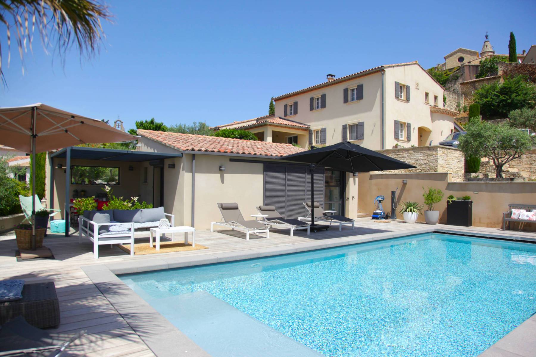 Propriété avec piscine à vendre en Luberon