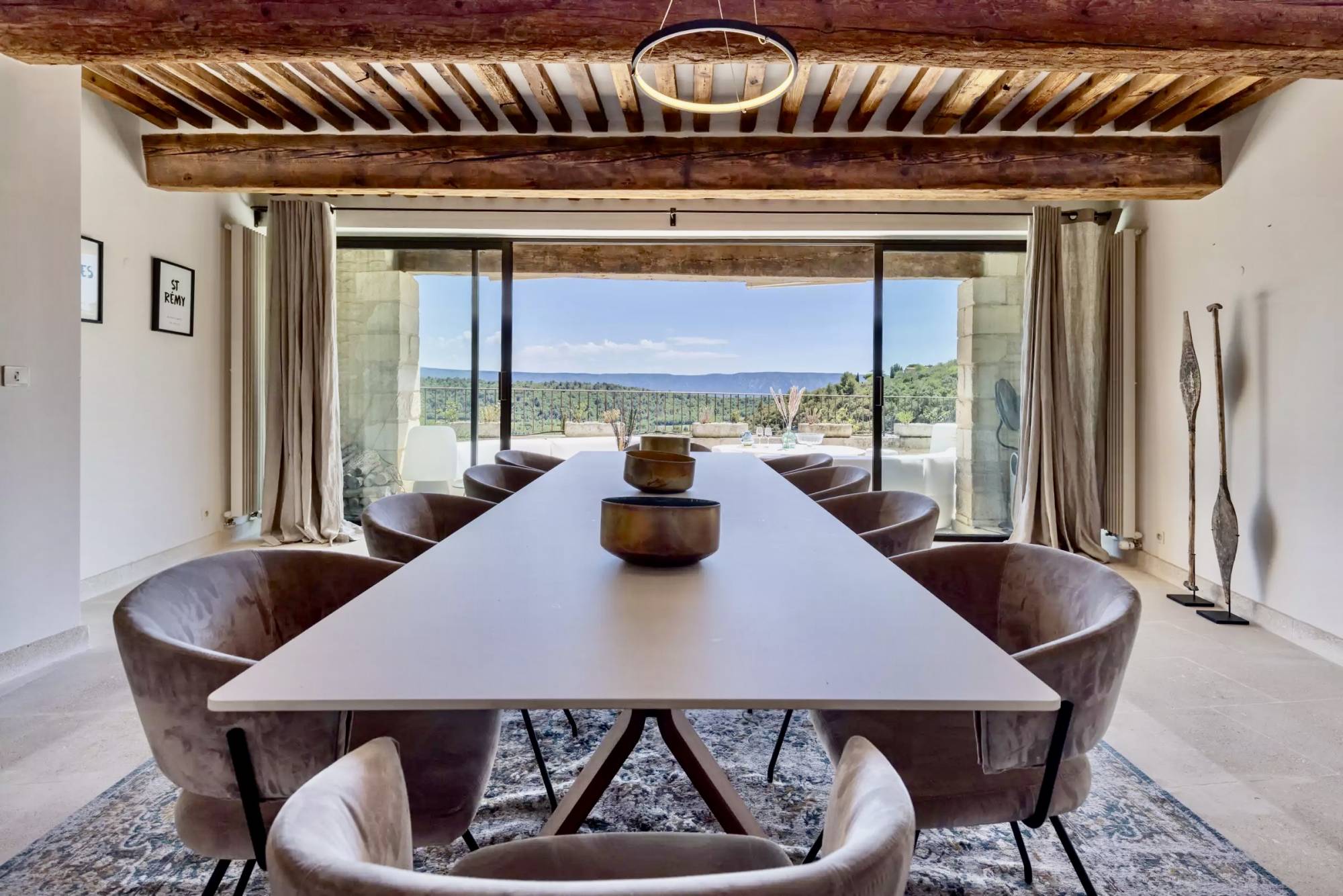 exceptionnelle bastide de village avec piscine et vue panoramique à Gordes  