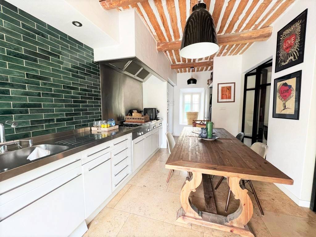 Maison de charme dans hameau de Gordes    