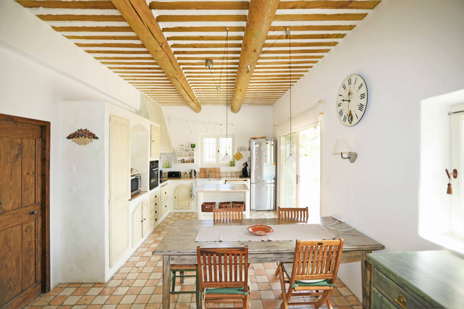 Gordes : maison de hameau avec vue   