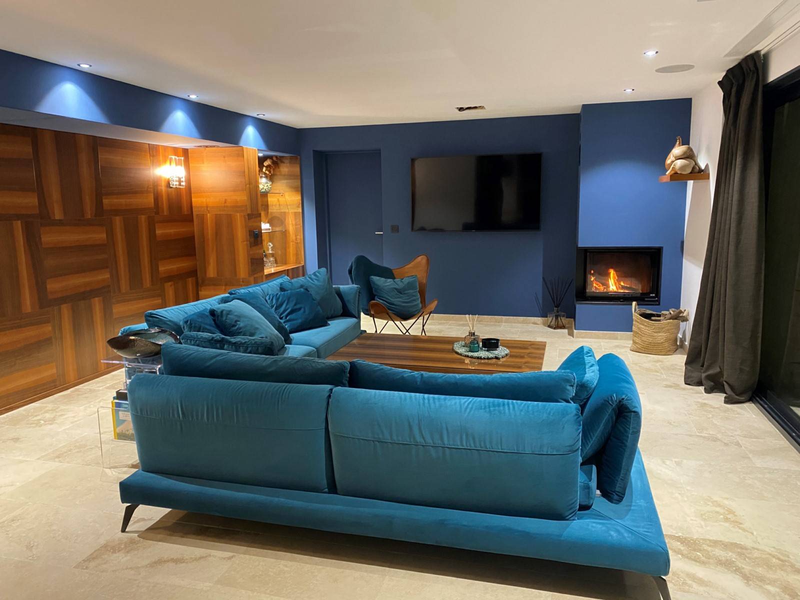 rare maison contemporaine au pied du Luberon   