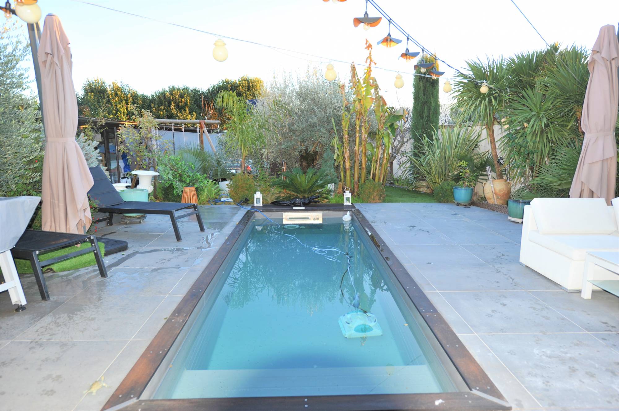 Piscine moderne maison conemporaine à Gordes en Luberon