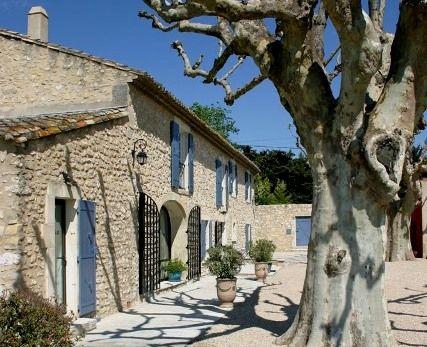 Beau mas pour 580 m² sur 2 hectares proche des Alpilles.