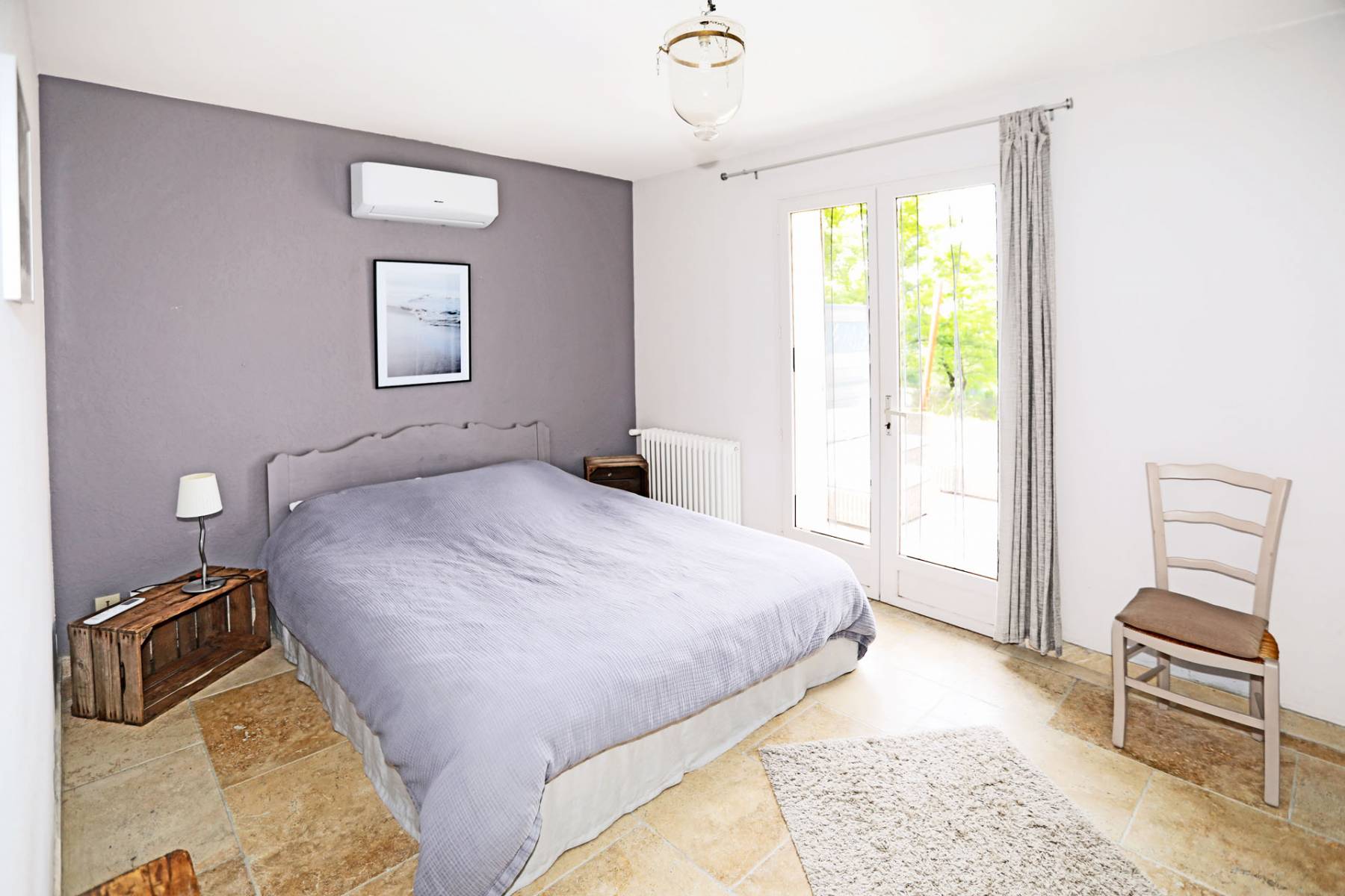 Proche Bonnieux, agréable maison avec piscine et grand garage   