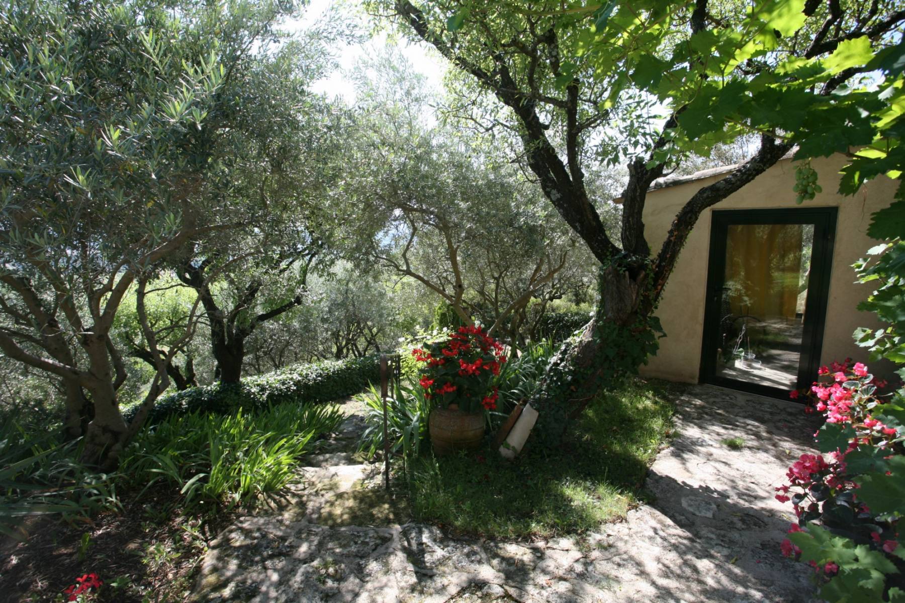 Charmante villa face au village de Gordes   