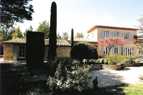 Face au Luberon, superbe maison avec parc paysager de 3100 m².