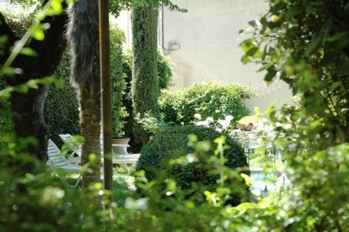 Alpilles, hotel Particulier XVIIème avec appartements