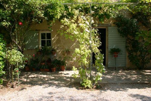 Propriété du Luberon avec mas du XVIIIeme rénové sur Cucuron