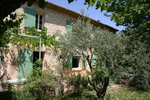 Luberon, Mas début XIXème sur 1 hectare en plaine proche Cavaillon