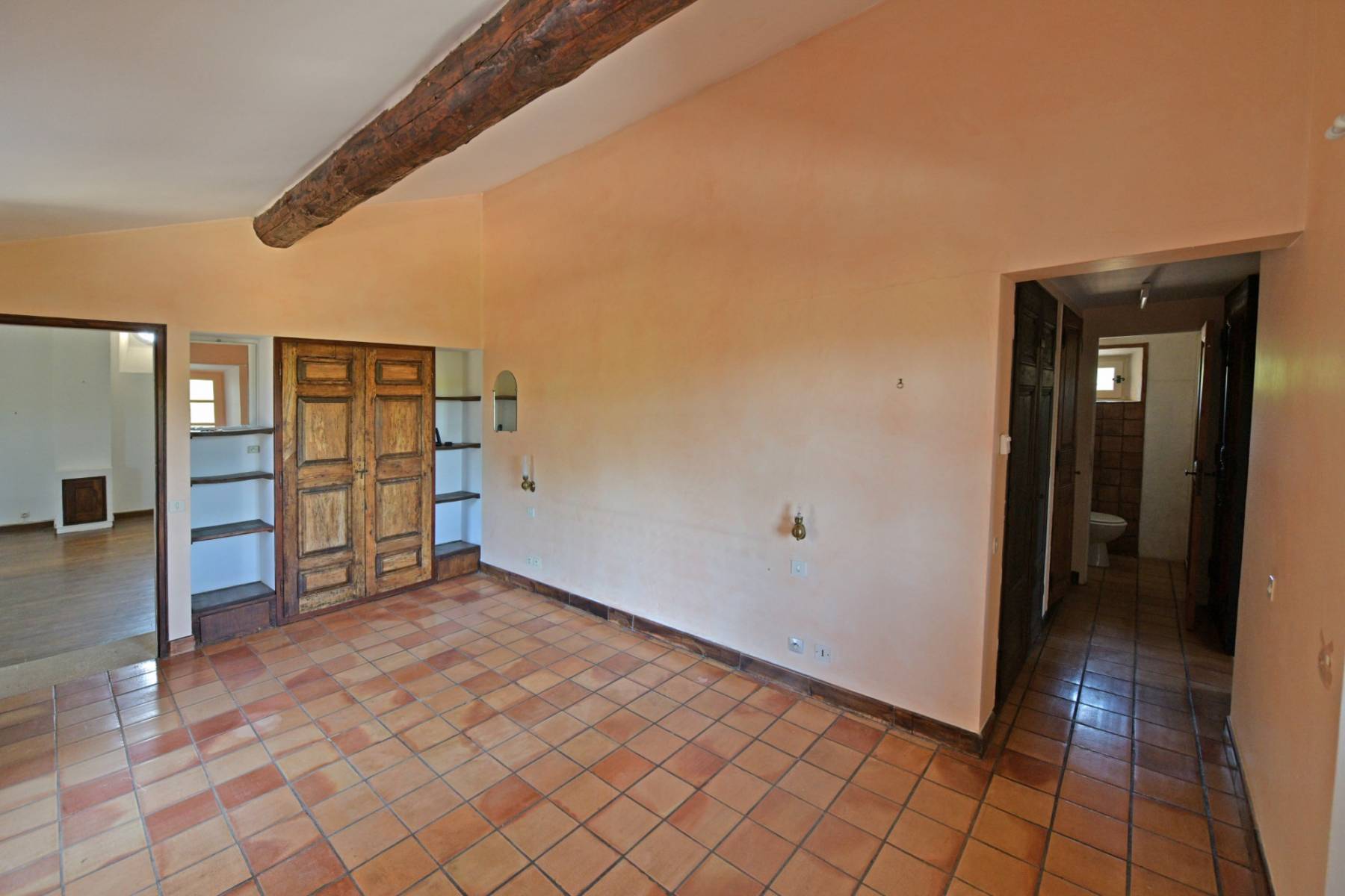 Propriété sur 2 hectares entre Goult et Roussillon