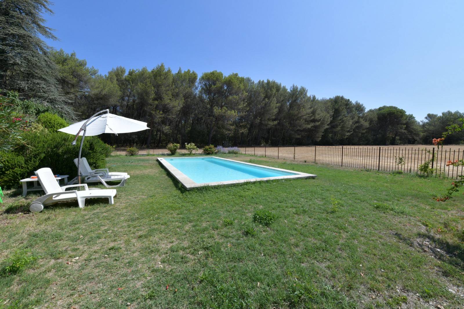 Luberon - Propriété de famille sur 7 hectares   