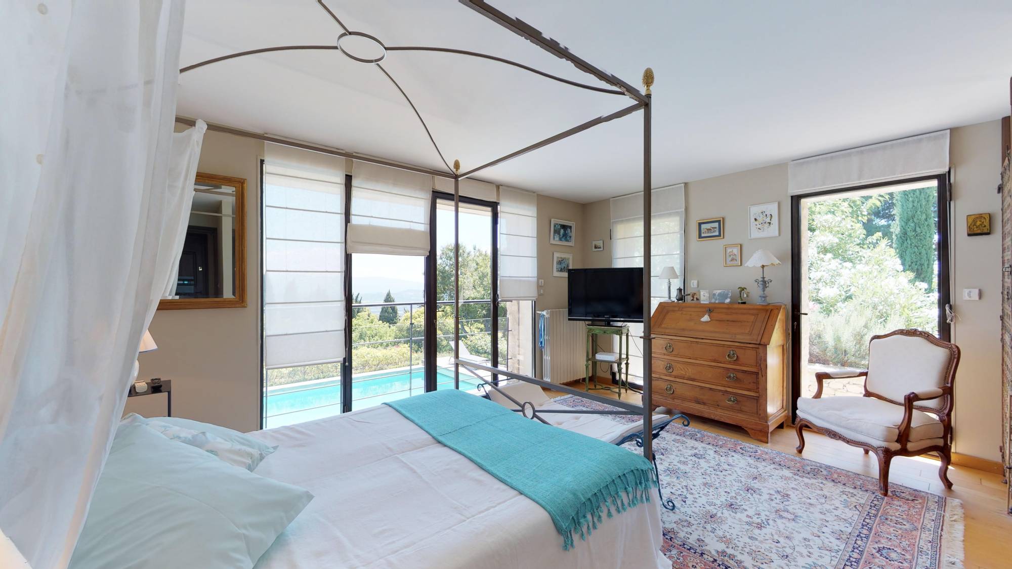 à Gordes, maison contemporaine avec vue   