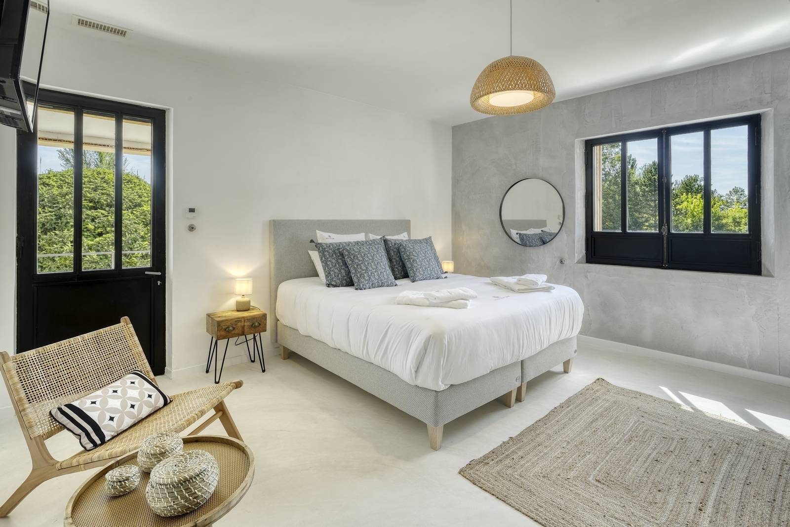 Chambre de charme maison rénovée à Gordes en Luberon