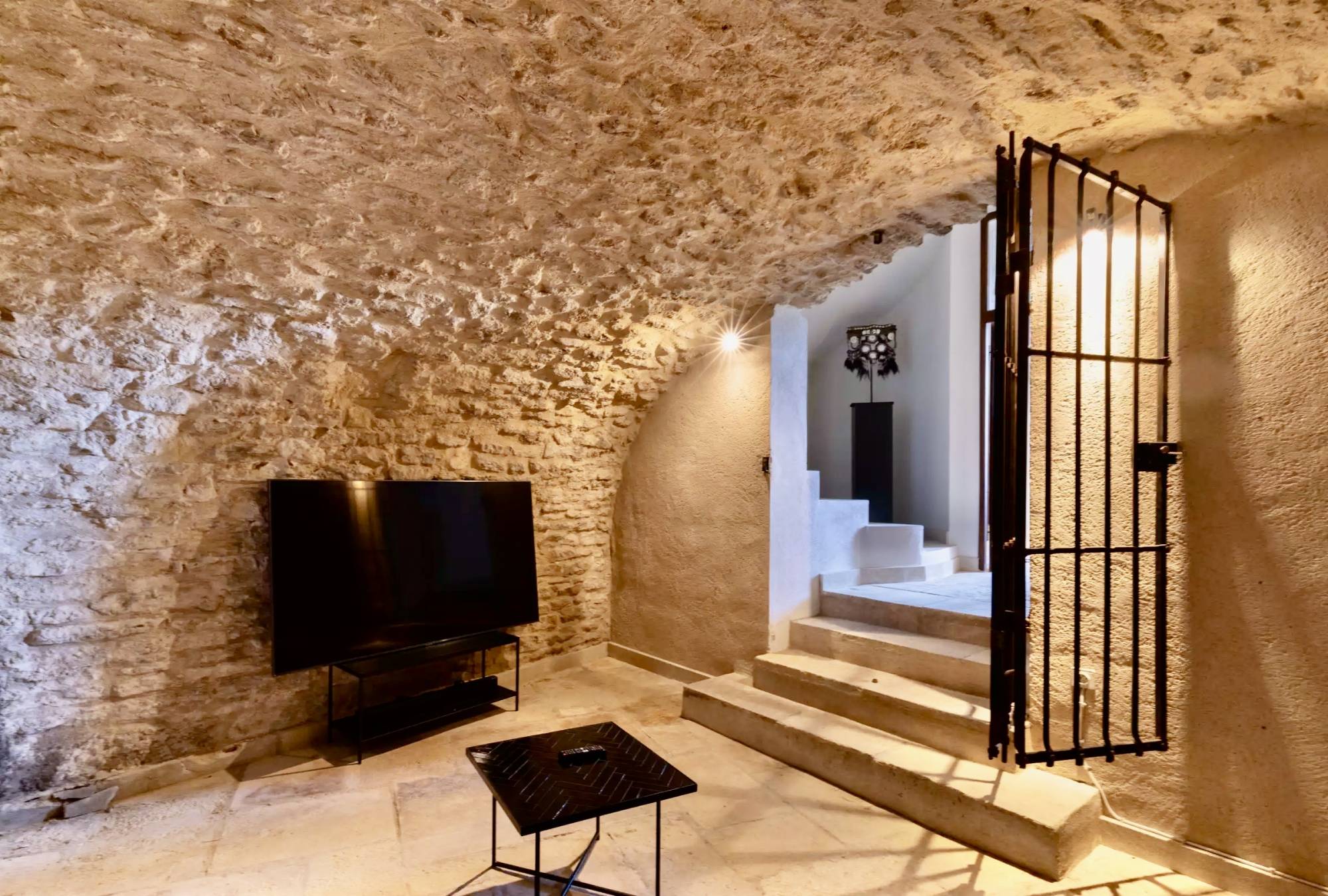 exceptionnelle bastide de village avec piscine et vue panoramique à Gordes  