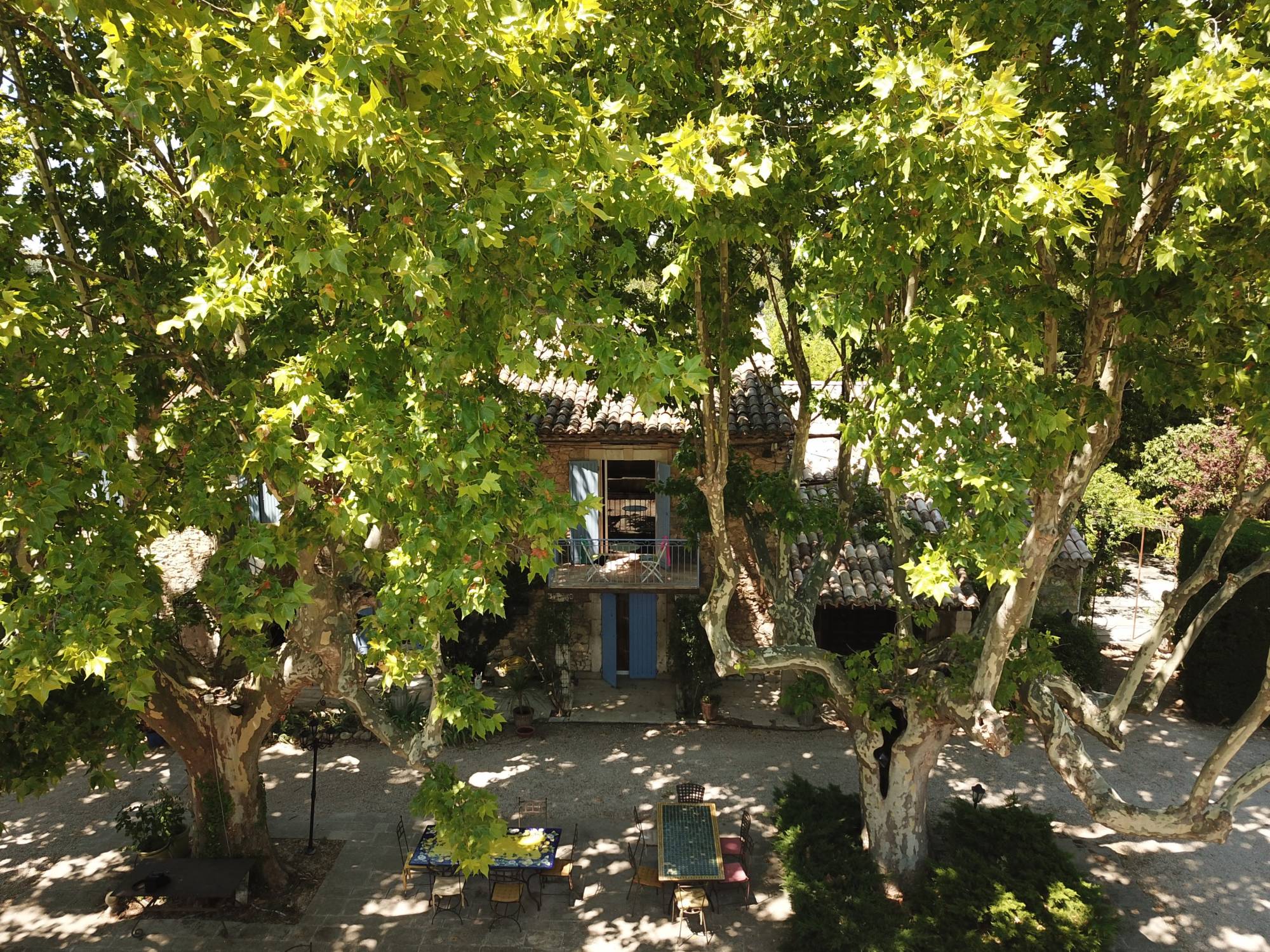 Luberon - Mas du 18ème, idéal chambres d'hotes   
