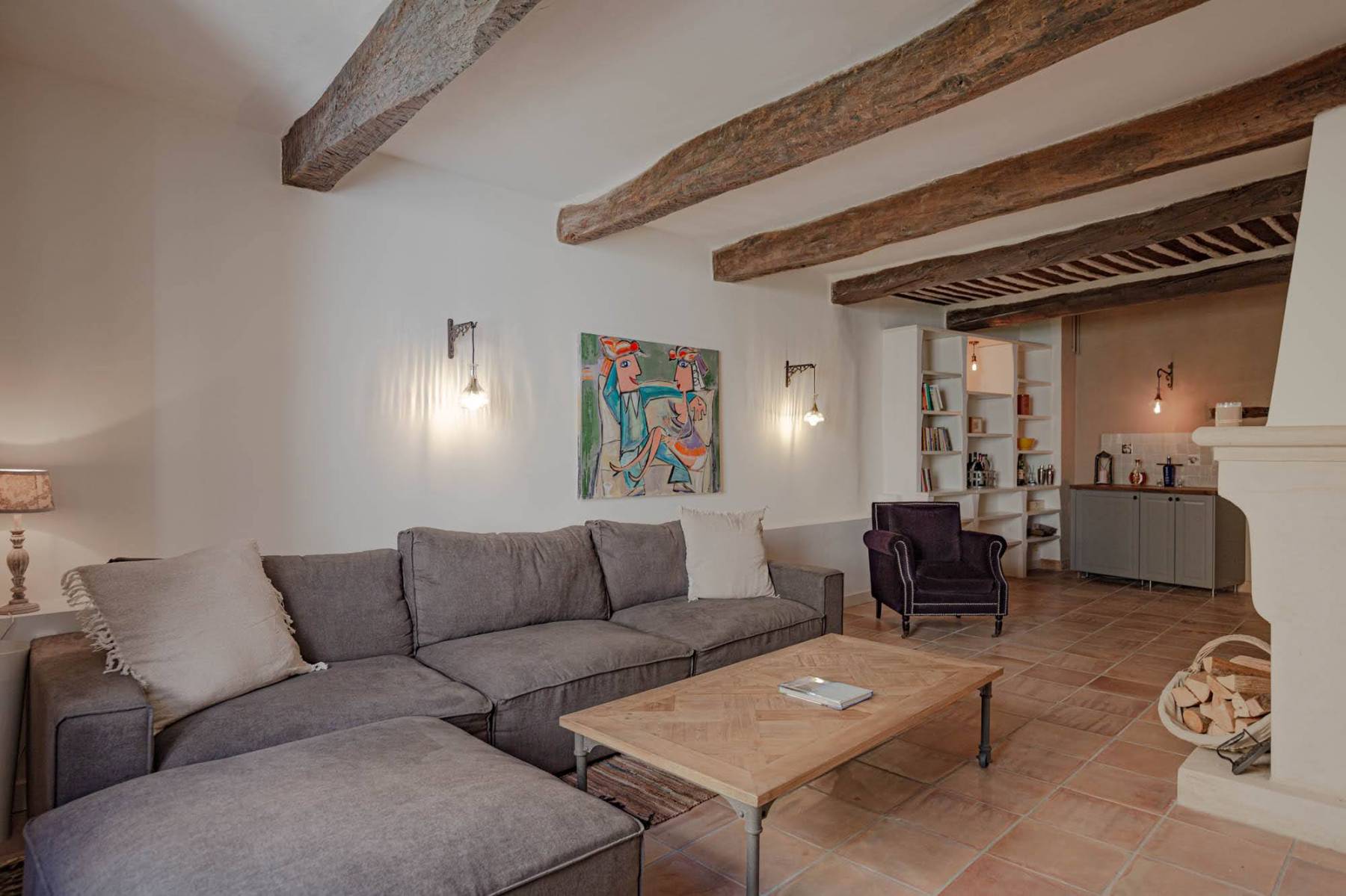 Maison de village avec terrasse panoramique à Goult.