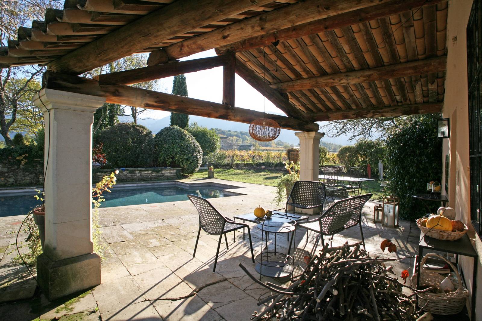 Oppède, superbe mas avec vue sur le Luberon   