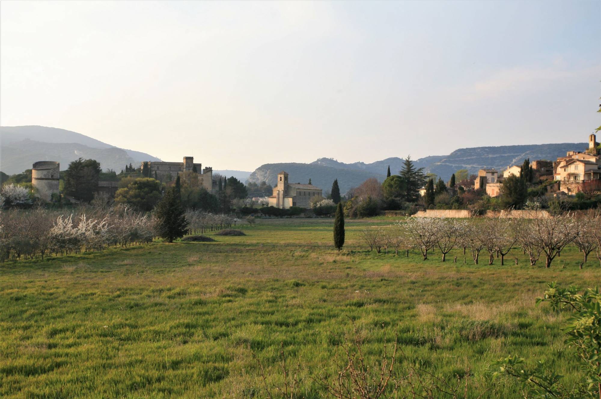 Lourmarin en sud Luberon