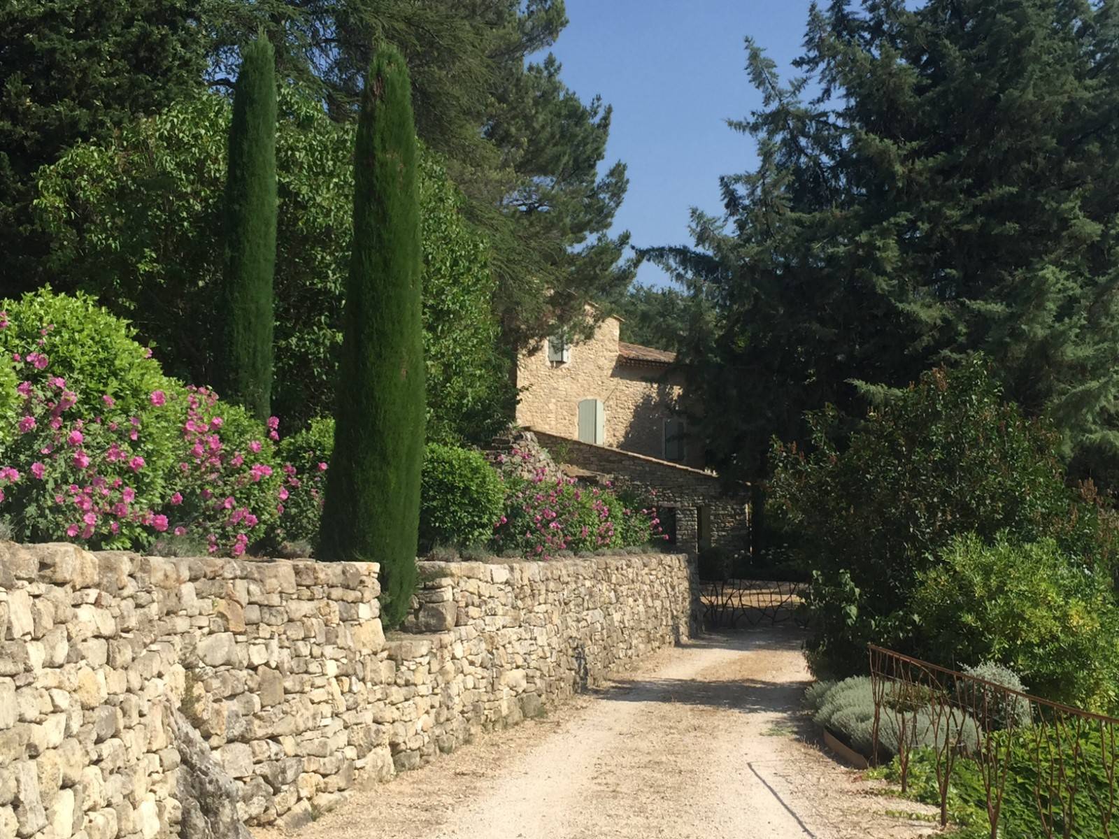 au cœur du Luberon, magnifique mas XVIIIème en position dominante   