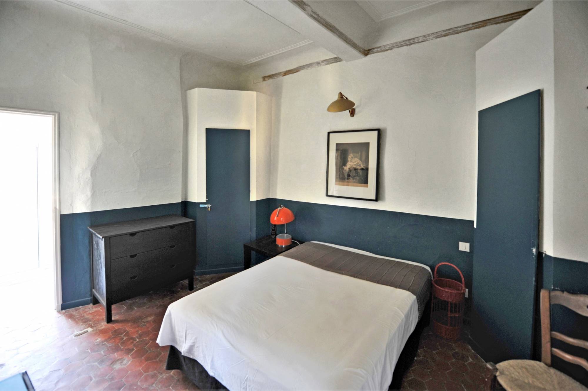 au cœur de Bonnieux, maison de village avec terrasse   