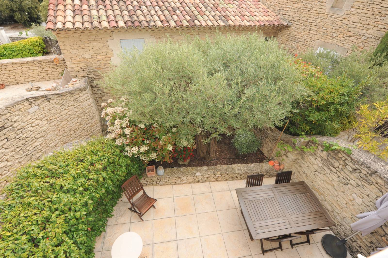 maison de hameau en pierres à Gordes   