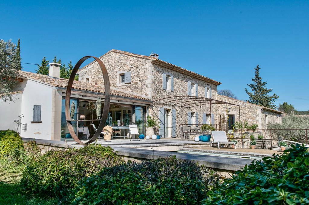 Maison en pierres de Gordes à la vente Rosier