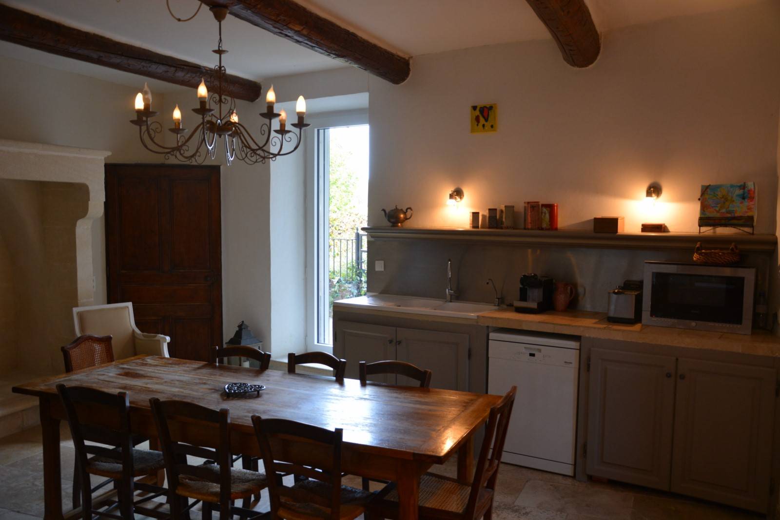 Roussillon, superbe maison de hameau du 19ème siècle restaurée   