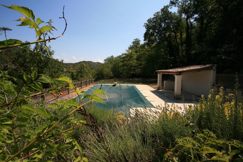 Superbe mas en Luberon sur 5810 m² boisée