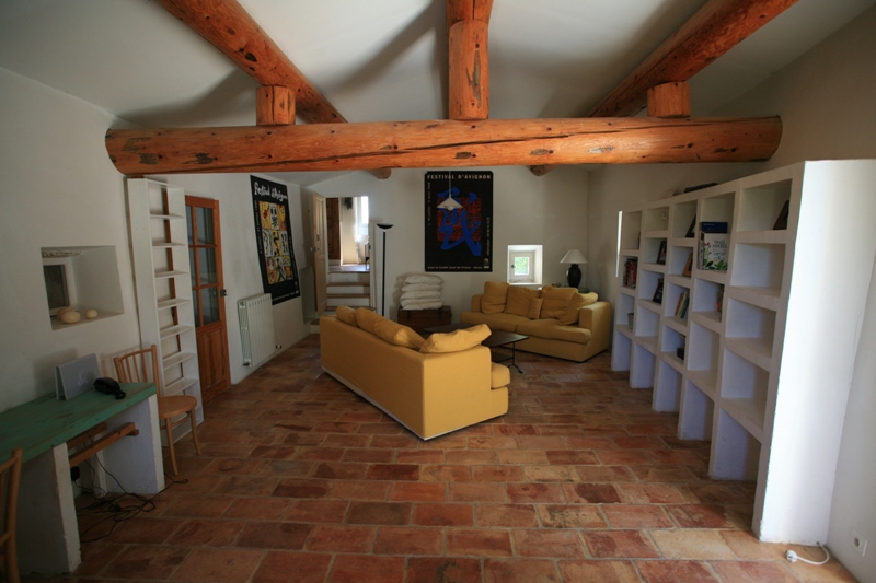 Superbe mas en Luberon sur 5810 m² boisée