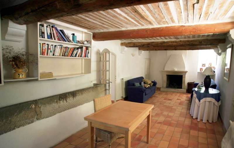 Superbe mas en Luberon sur 5810 m² boisée