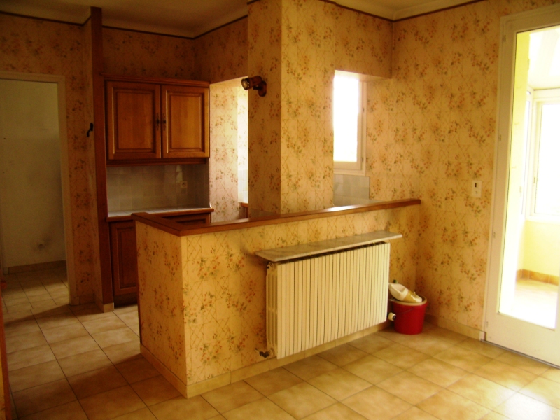 Maison en Luberon de deux appartements, coeur de village
