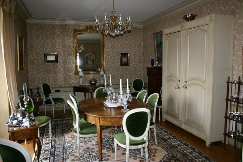 Bastide en Luberon sur domaine de 2,5 hectares, belles vues