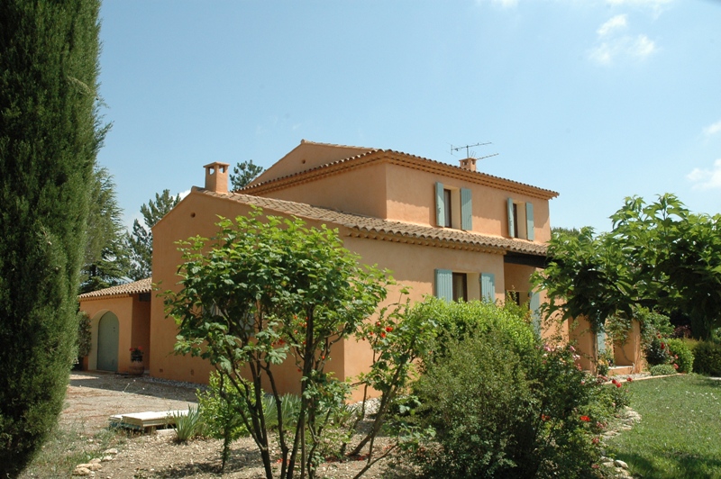 Villa en Luberon avec piscine dans parc