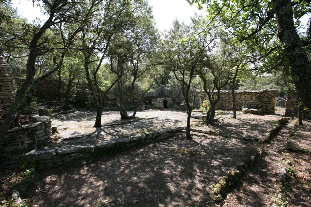 Luberon, superbe ensemble, paradis perdu !