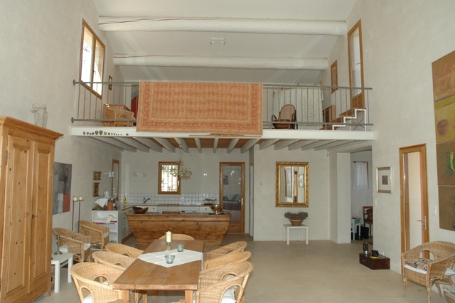 Maison en Luberon sur la hauteur avec très belle vue