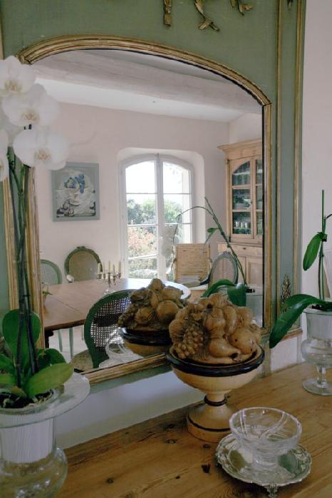 Maison, proche Gordes, dans un cadre de verdure