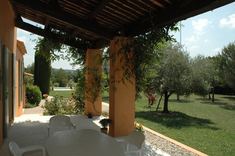 Villa en Luberon avec piscine dans parc